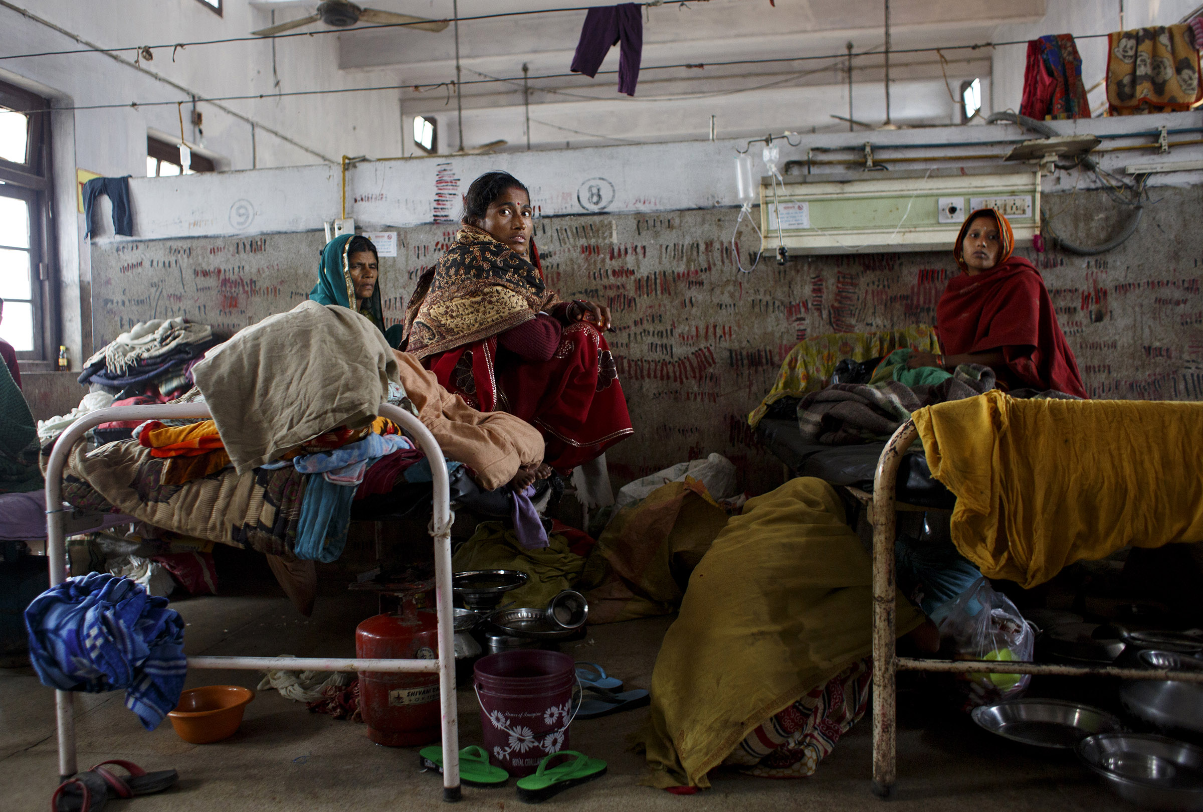 Women in the maternity ward of the Darbhanga Medical College Hospital, in Bihar. In recent years the government has started offering monetary incentives to encourage women to give birth in hospitals. Widespread immunization programs have also made children healthier. Dr. M. P. Choudhary, who works in Bihar, says that such efforts can influence family size. When maternal and infant health improves, and parents feel their children have a better likelihood of survival, they typically donÕt have as many children.